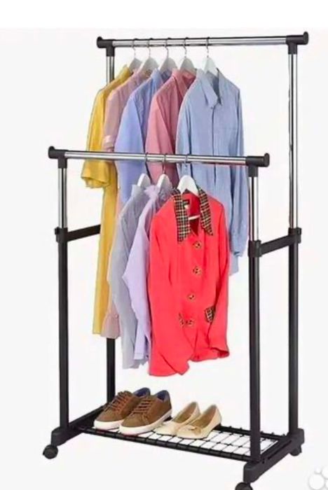 Стойка для одежды. Вешалка