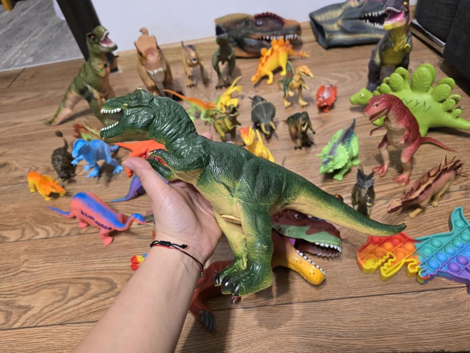 Set de dinozauri