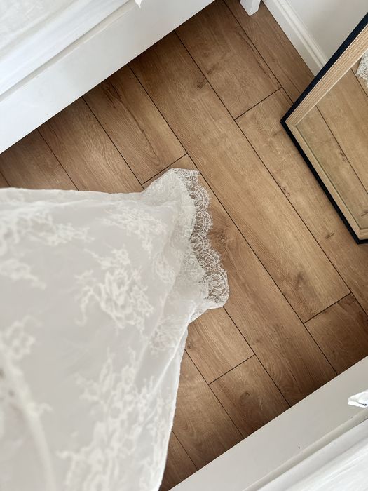 Платье кружевное