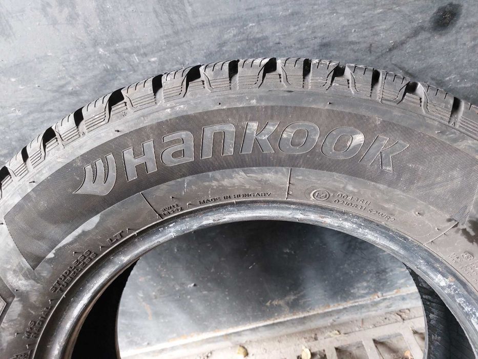 2бр.зимни гуми HANKOOK 215/65/16C 109T DOT 4322