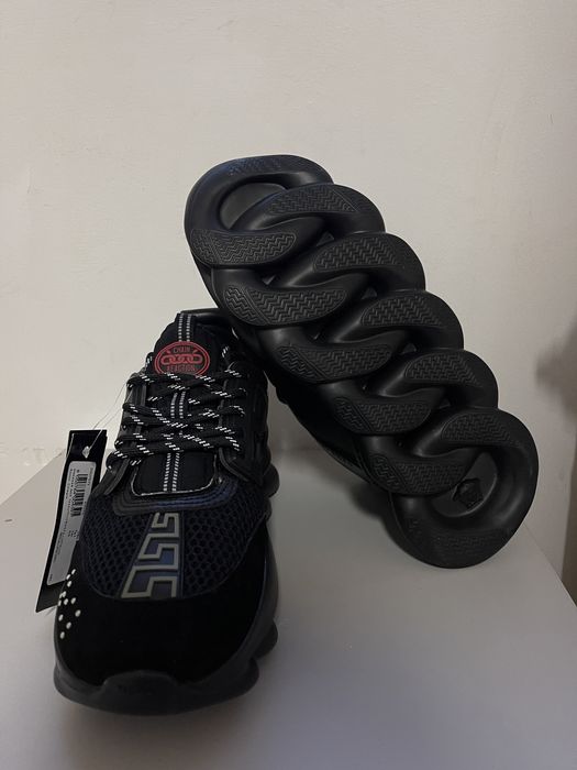 Versace Chain Reaction