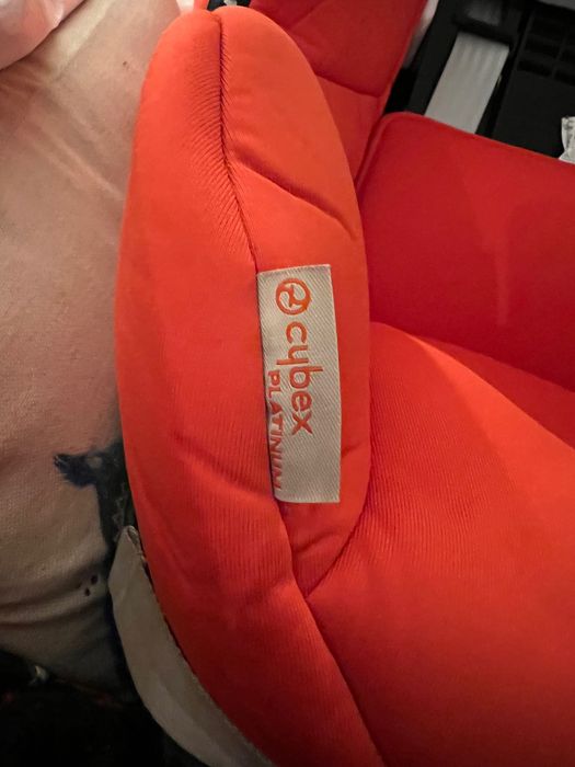 Детско столче за кола Cybex Sirona Isofix с база и ударозащитен щит