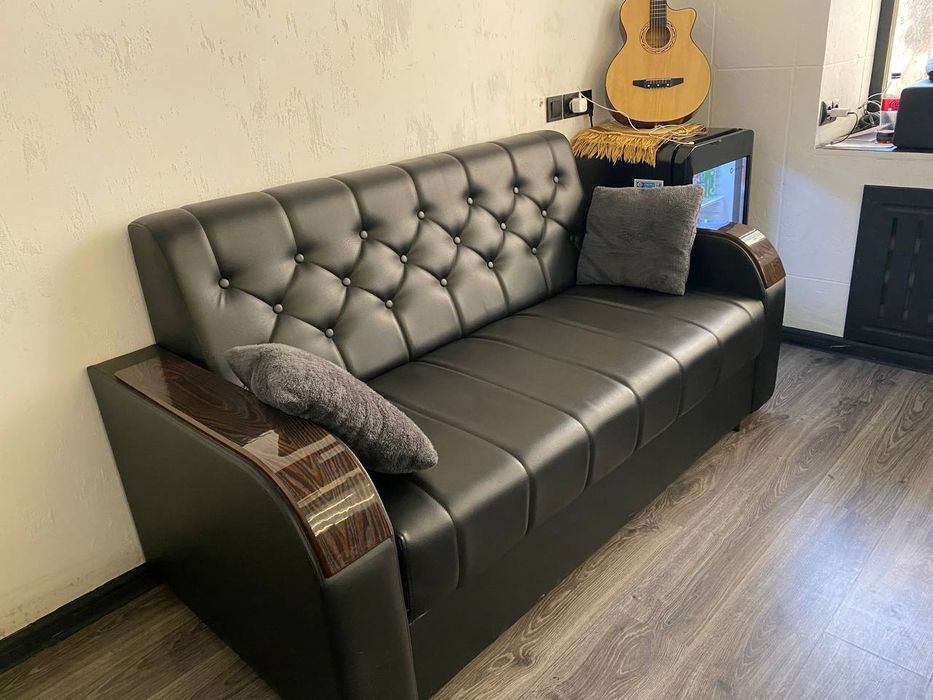 Офисные диван новый