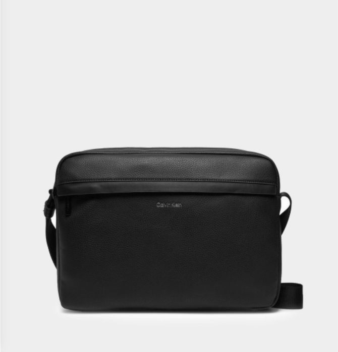 Продам сумку Calvin Klein