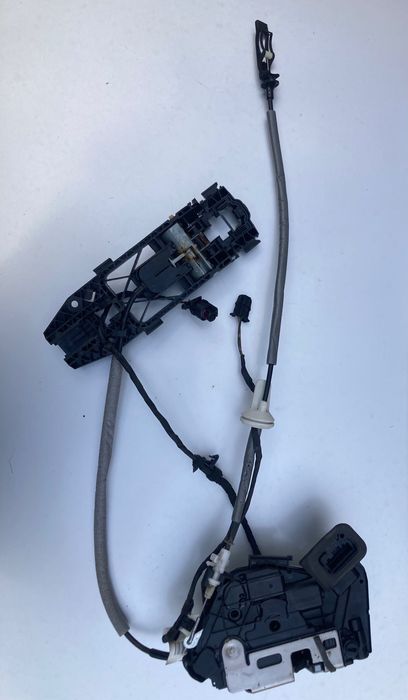 Части за задна дясна врата vw Atlas