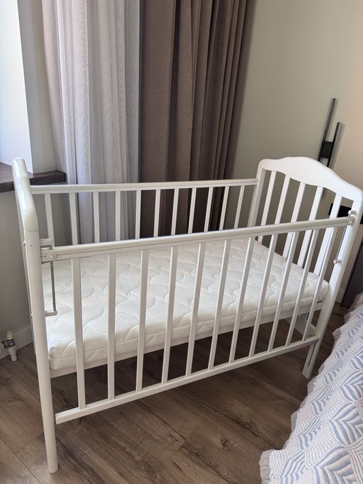 Продам манеж+ ортопедический матрас