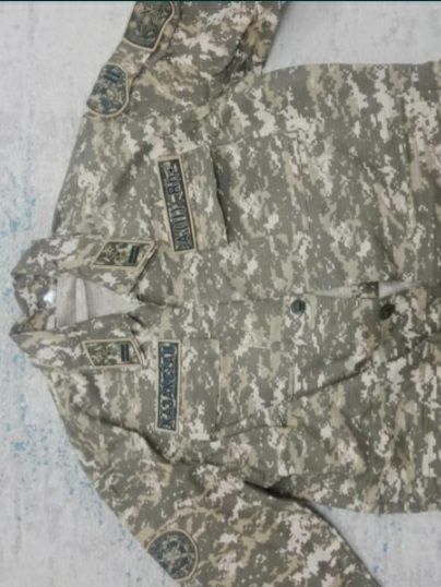 Китель мен шалбар сатылады