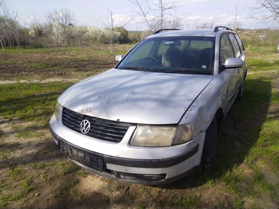 Продавам на части Пасат б5 1.8 бензин/газ