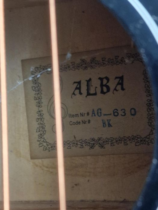 Акустична електрическа бас китара ALBA