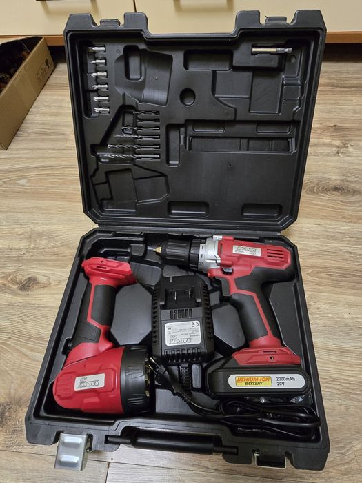 Акумулаторна бормашина RAIDER RDP-CDL02L фенер Li-ion