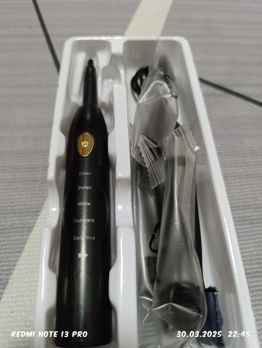 Электро зубная щётка.