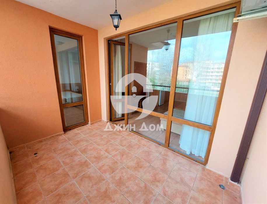 Продава се Двустаен апартамент в к.к. Слънчев бряг - 59 кв.м за 1067 €/кв.м - Снимка #5