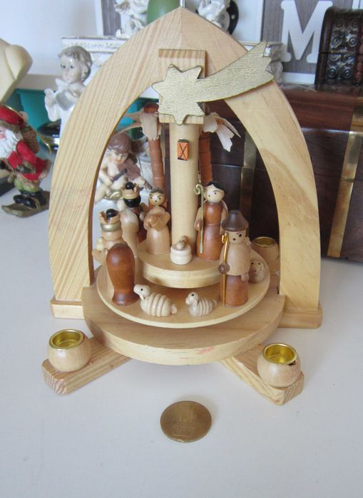 cadou rar  Carusel  Erzgebirge Scena Nasterii Germania 1980