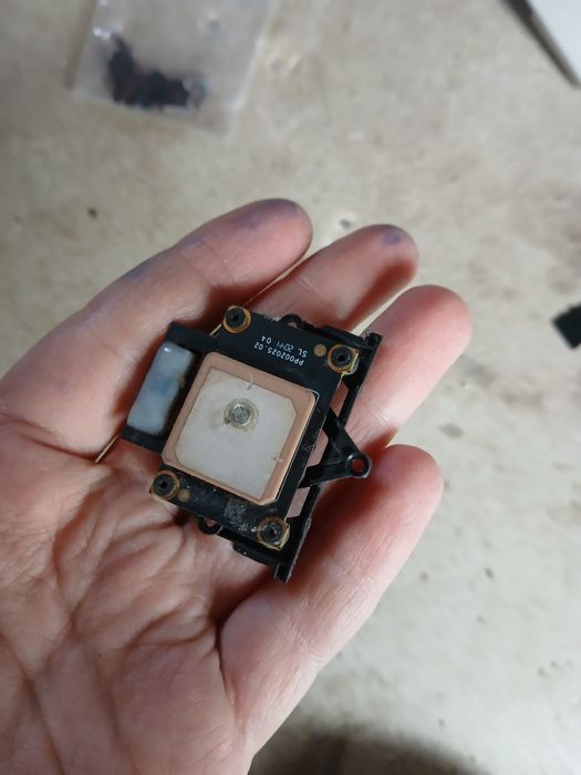 Dronă dji mini 2 defecta