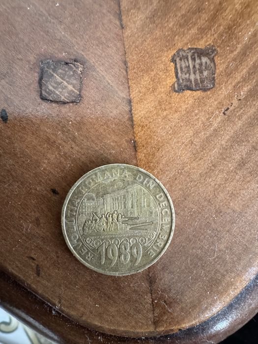 Vand monede de colectie