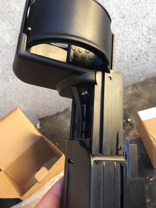 Намалям!Cup Holder-Mercedes W211,C219CLS/E-class(поставка за чаша)