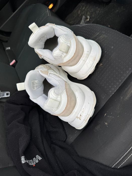 Adidasi de la vagabond originali