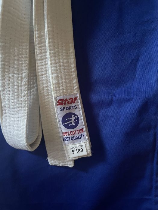 Продаю новое кимоно для дзюдо/самбо