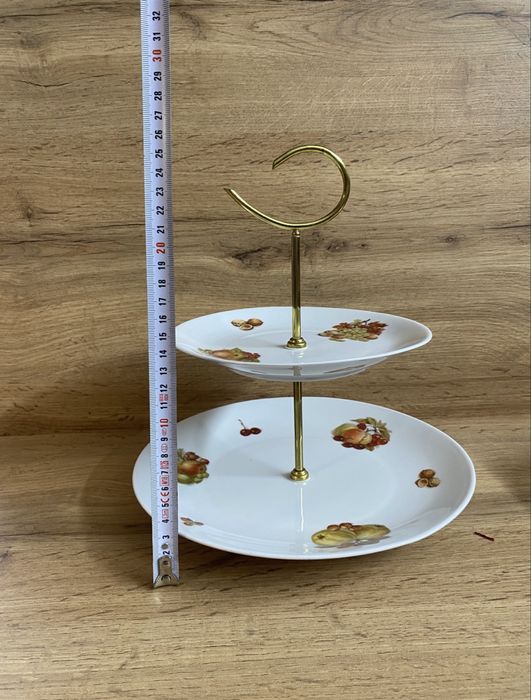 Немска порцеланова фруктиера за две нива