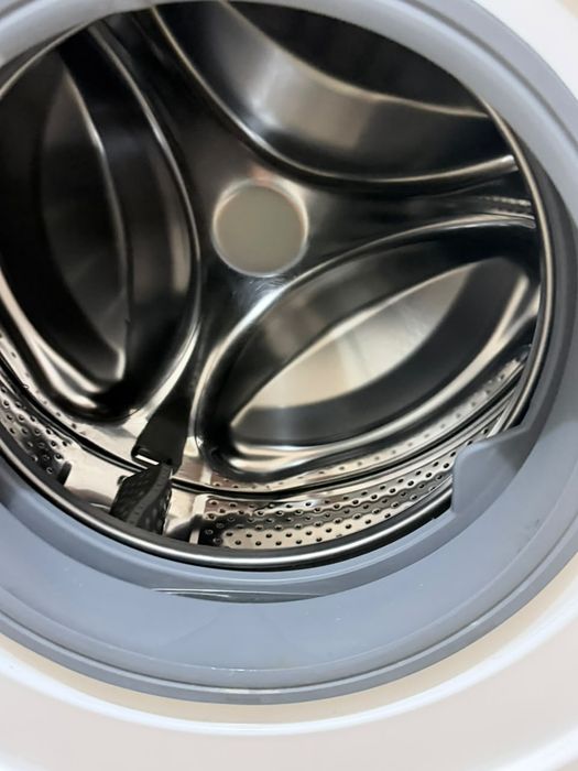 Продам стиральную машину