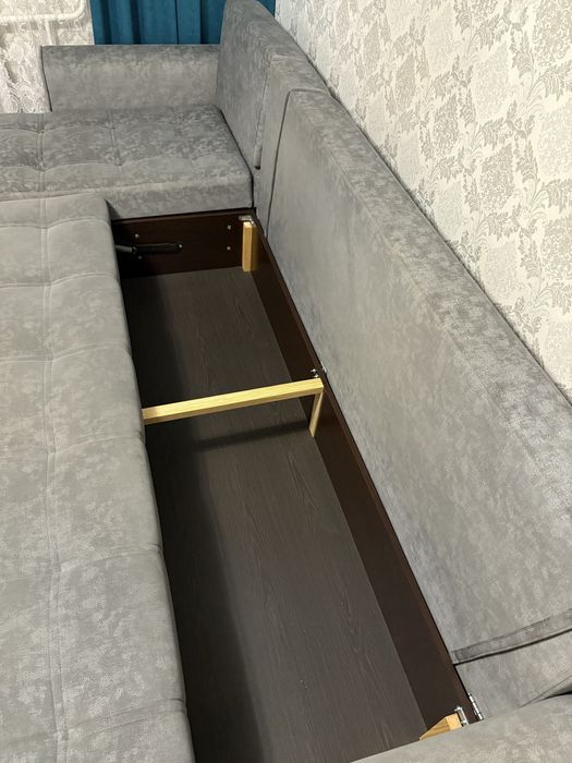 Продам диван 3 м