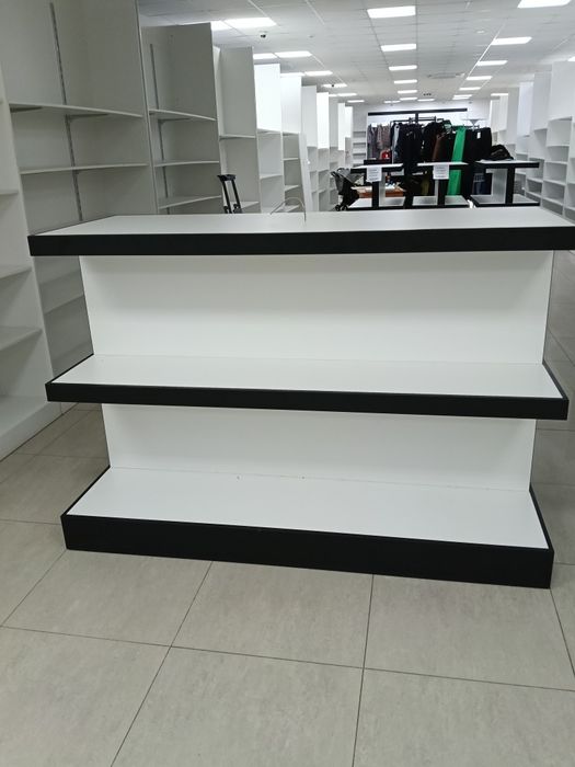 Продам стеллаж островок