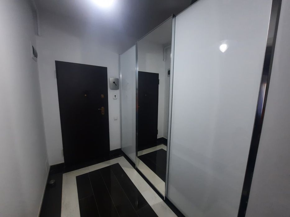 Direct proprietar - apartament 2 camere  cu gradina proprie, parcare privata si acces dublu in zona Dealuri