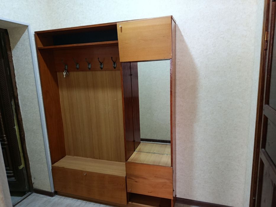 3 хонали уй ижарага берилади