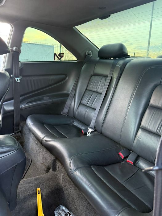 Honda accord coupe 2000