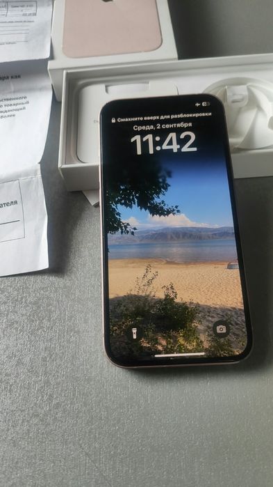 Продам iPhone 13