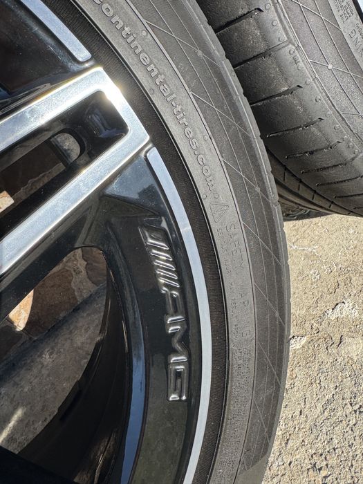 AMG Джанти със гуми