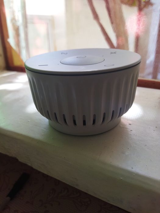 Продаю умную калонку салют