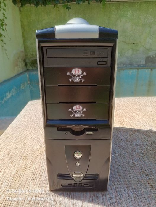 Компьютерный кейс