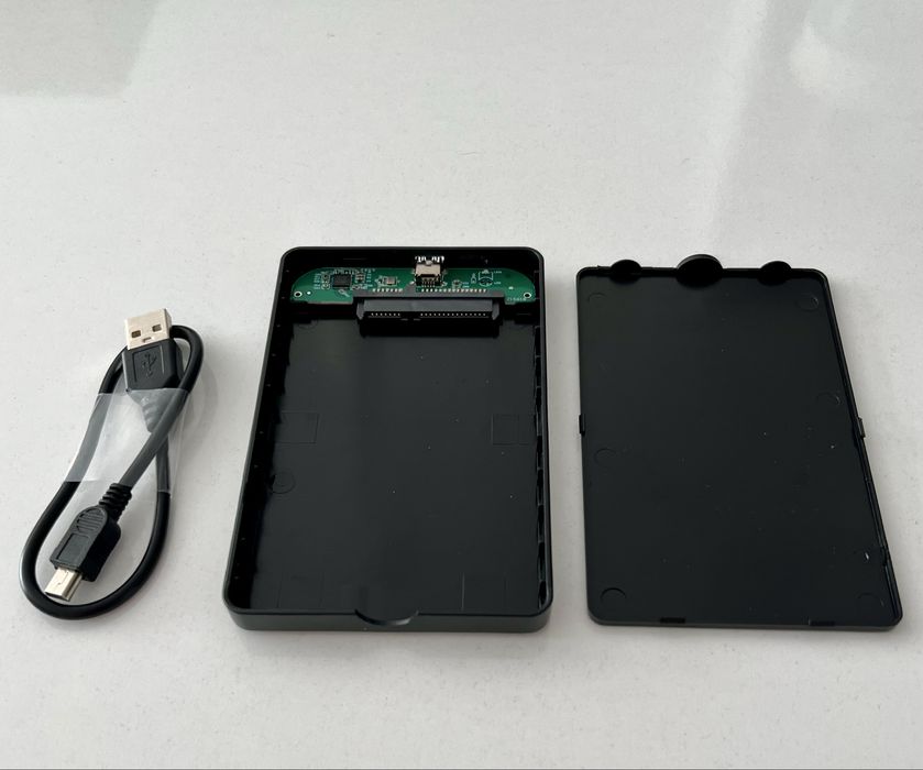 Кутии за външен хард диск