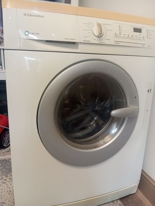 Стиральная машина Электролюкс