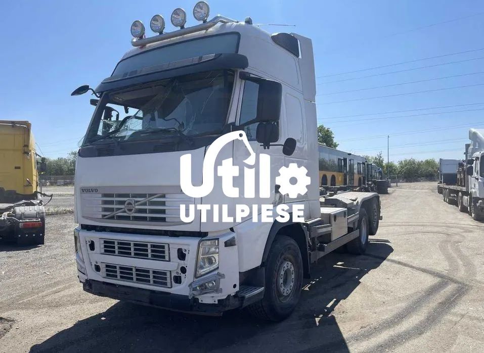 Dezmembrare Camion Volvo FH12 FH16 NH12 FH FM FL + piese Volvo
