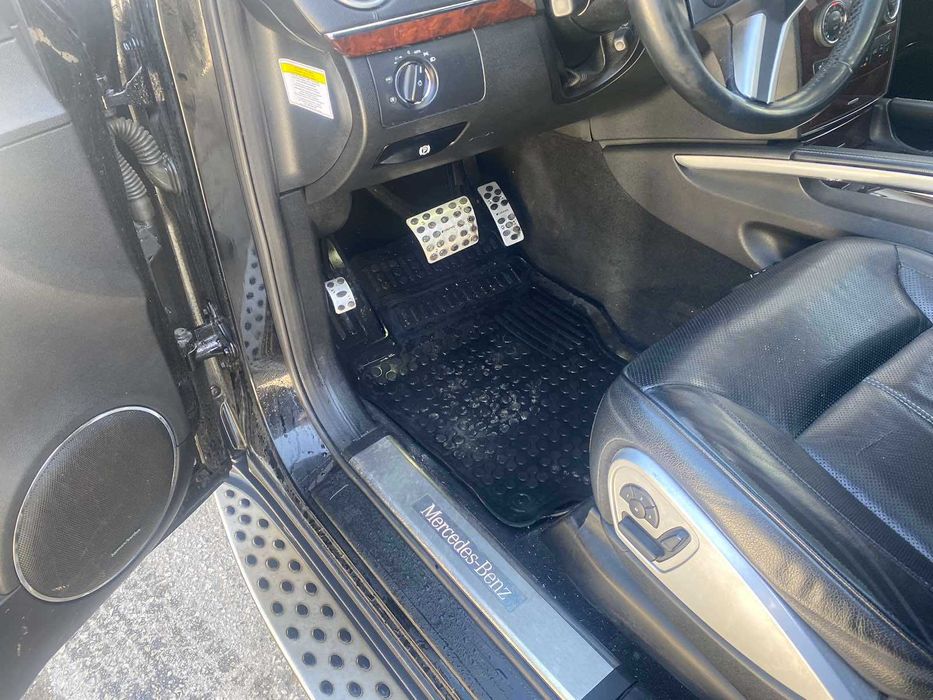 Mercedes-Benz GL 550