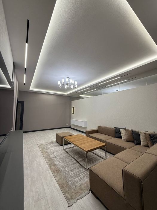 Аренда квартиры  ЖК "Uzbеgim"
1 000 $/мес

• 3 комнаты
• Этаж: 9 из 1