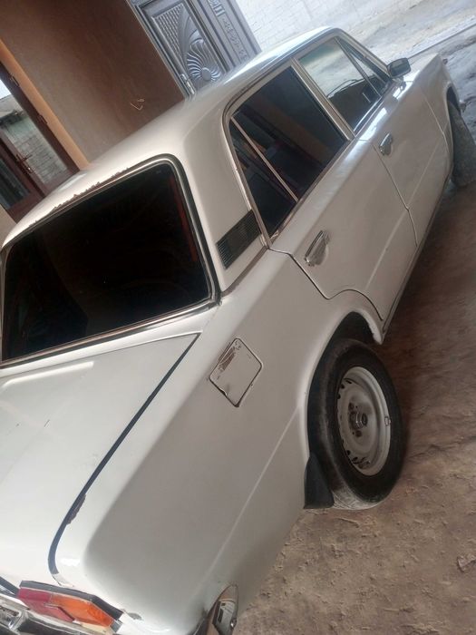 Ваз 21011сотилади