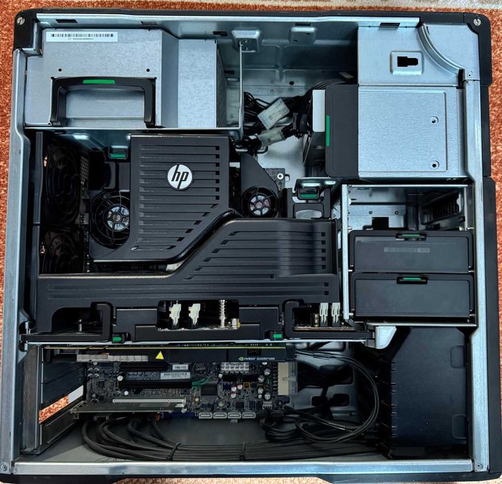 Продавам компютър HP Z620 Workstation, 2x E5 2620, 12C, 24T, 32 GB RAM