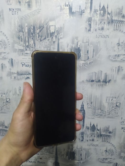 Tecno Spark 30 обмен