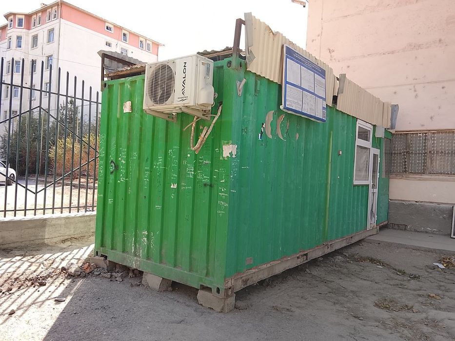 konteyner, kantiner, do'kon, sotiladi