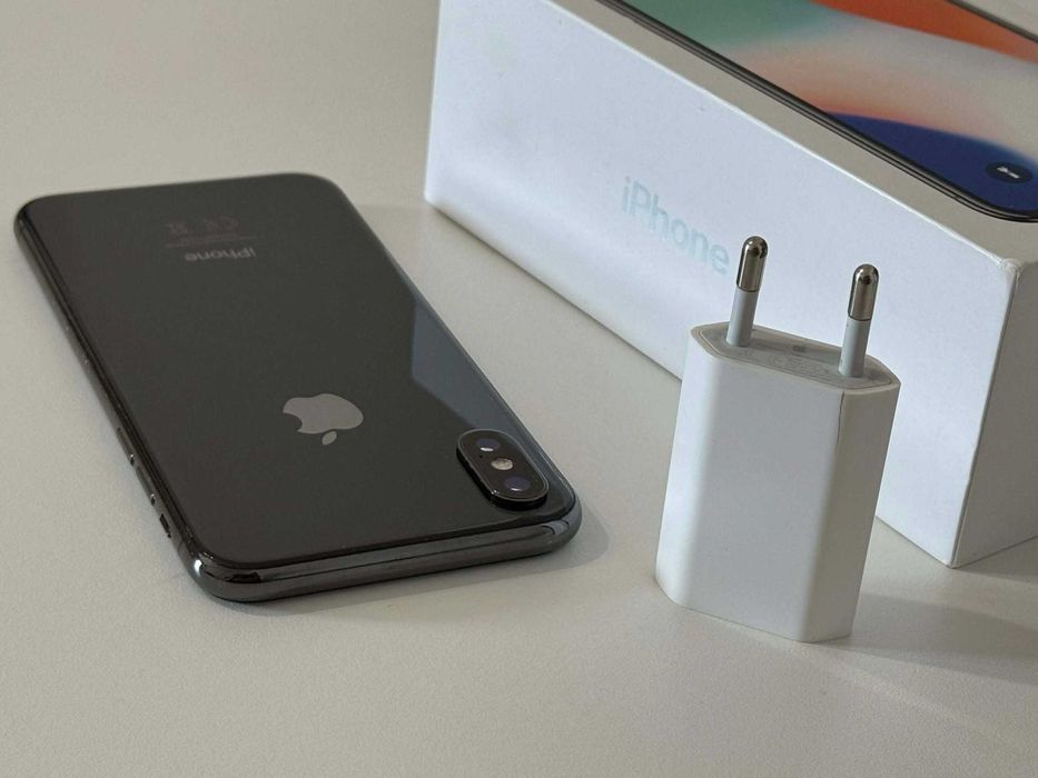 Бартер! Перфектен! iPhone X 256GB Space Black (Черен)