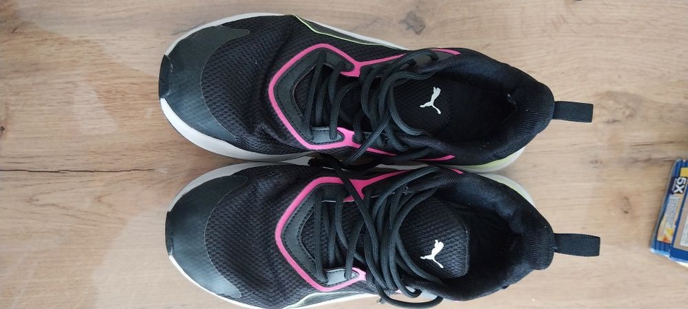 Пума маратонки номер 40