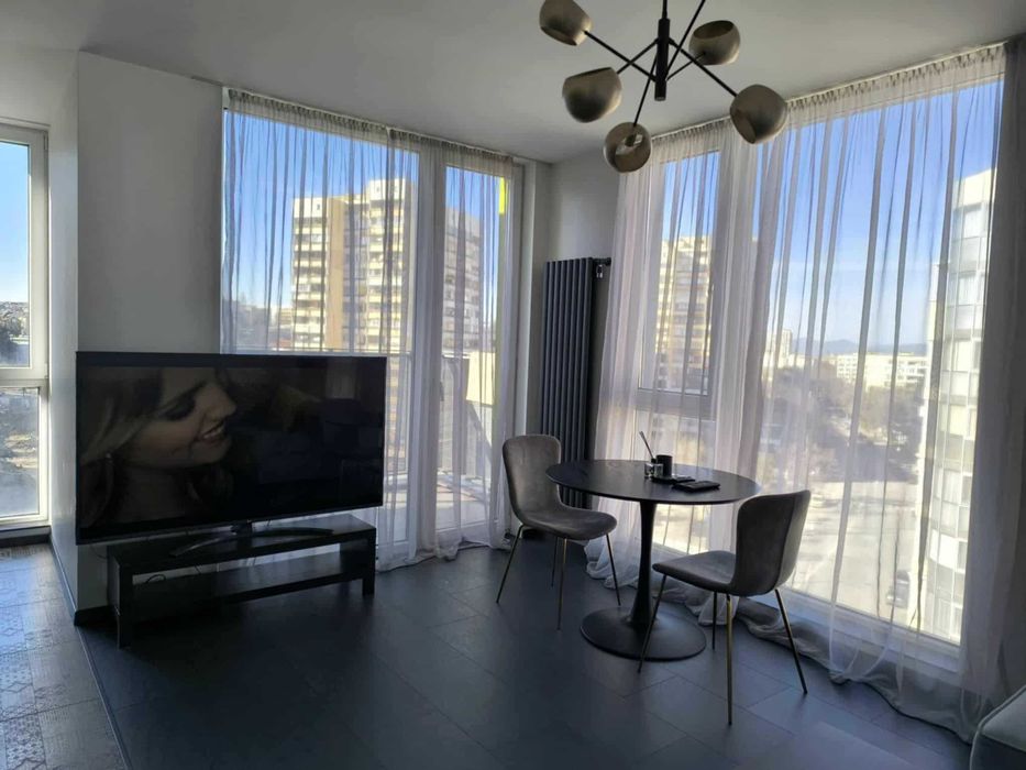 Дава се под наем Тристаен апартамент в София, Гео Милев - 80 кв.м за 850 € - Снимка #1