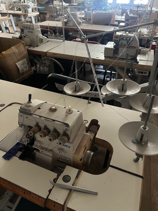 Vânzare utilaje și echipamente din fabrică de confecții