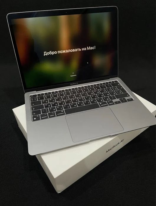 Macbook air13 M1 8/256гб
