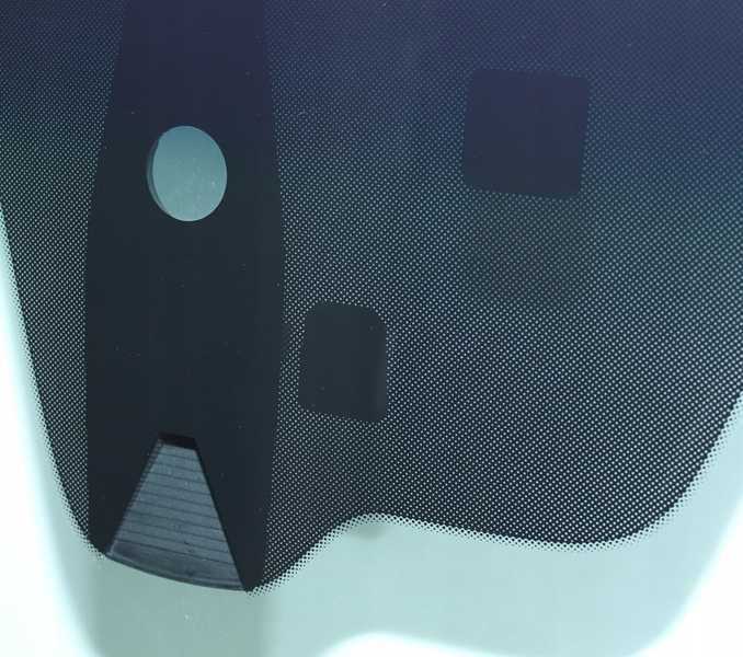 Предно стъкло Kia Optima камера + сензор + подгрев 2015 + година