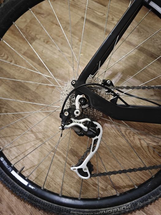 Велосипед циклокрос carbon