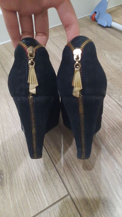 Продам туфли-платформа 35-36 размер